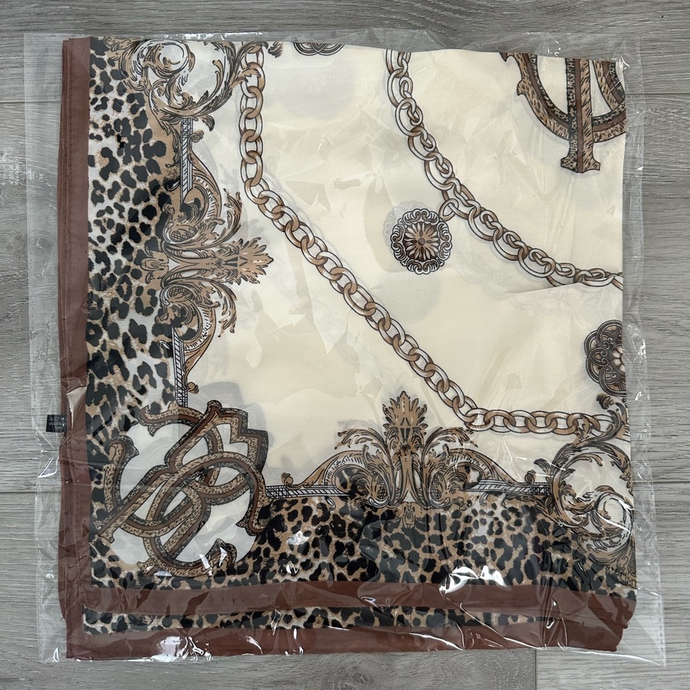 Roberto Cavalli Scarf Head Wrap - Picture 3 of 3